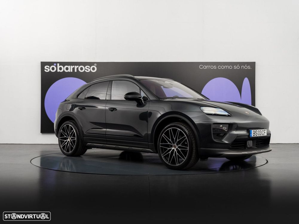 Porsche Macan Electric 4 - 7
