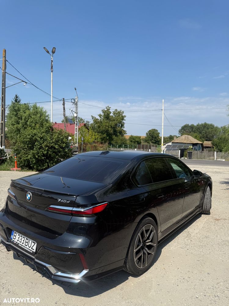 BMW Seria 7 740d xDrive MHEV - 4