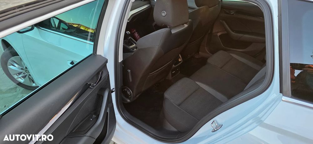 Skoda Octavia 1.0 TSI Ambition - 5