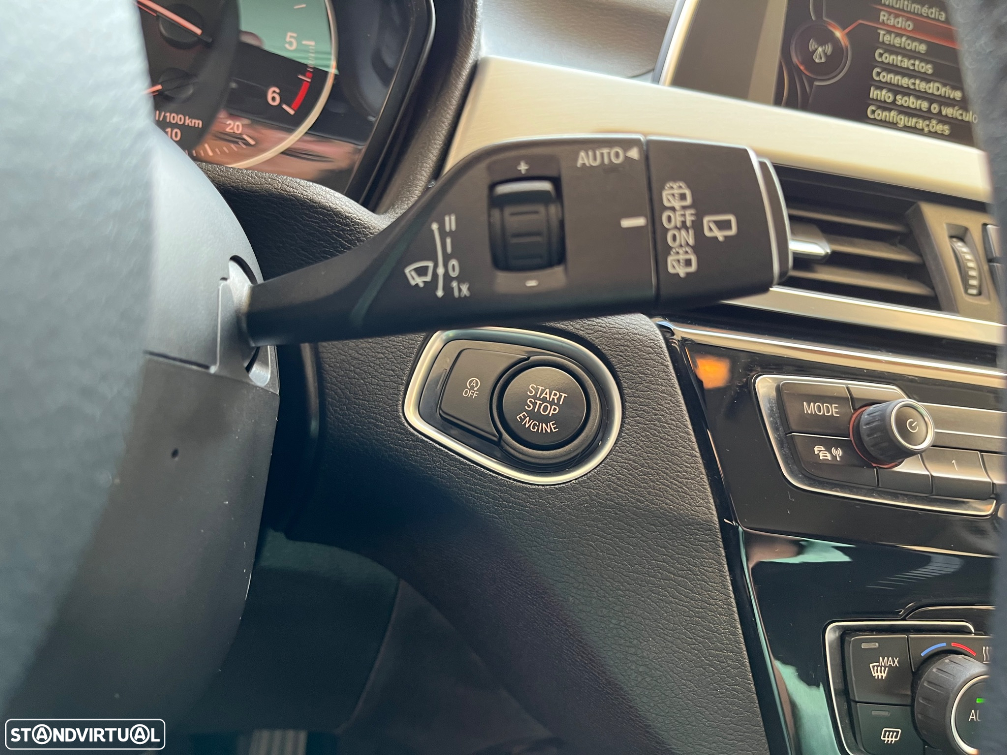 BMW X1 16 d sDrive Line Sport - 30