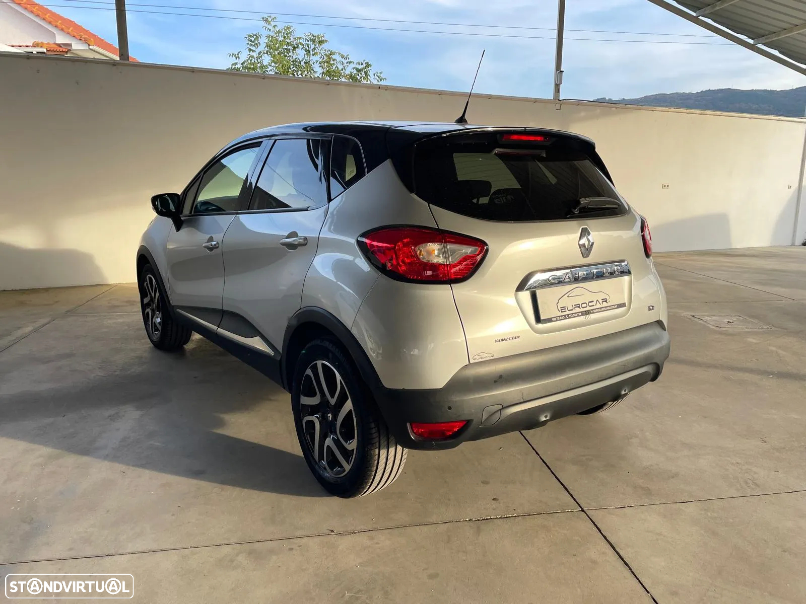 Renault Captur 1.2 TCe Exclusive EDC - 3