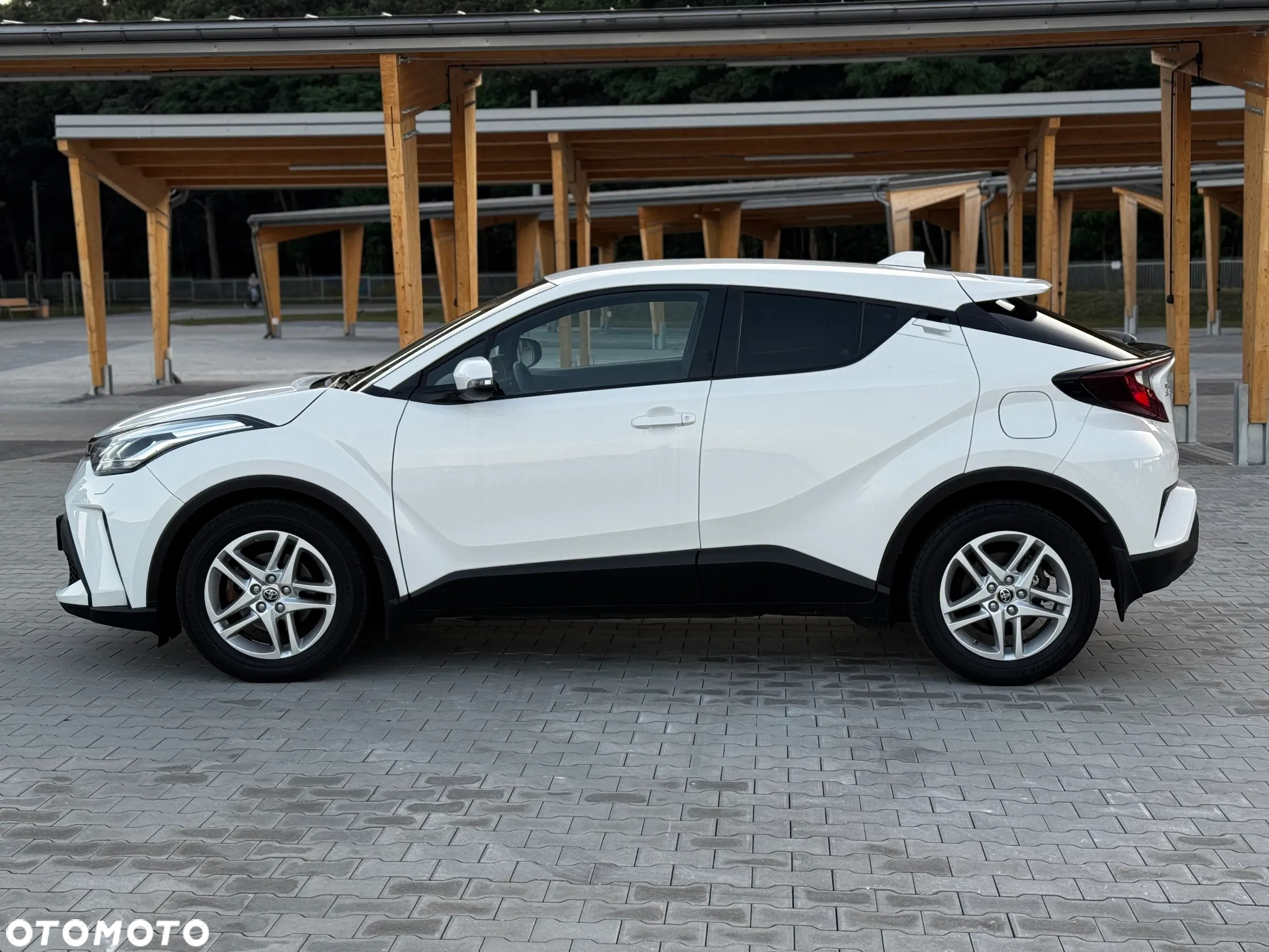 Toyota C-HR - 2