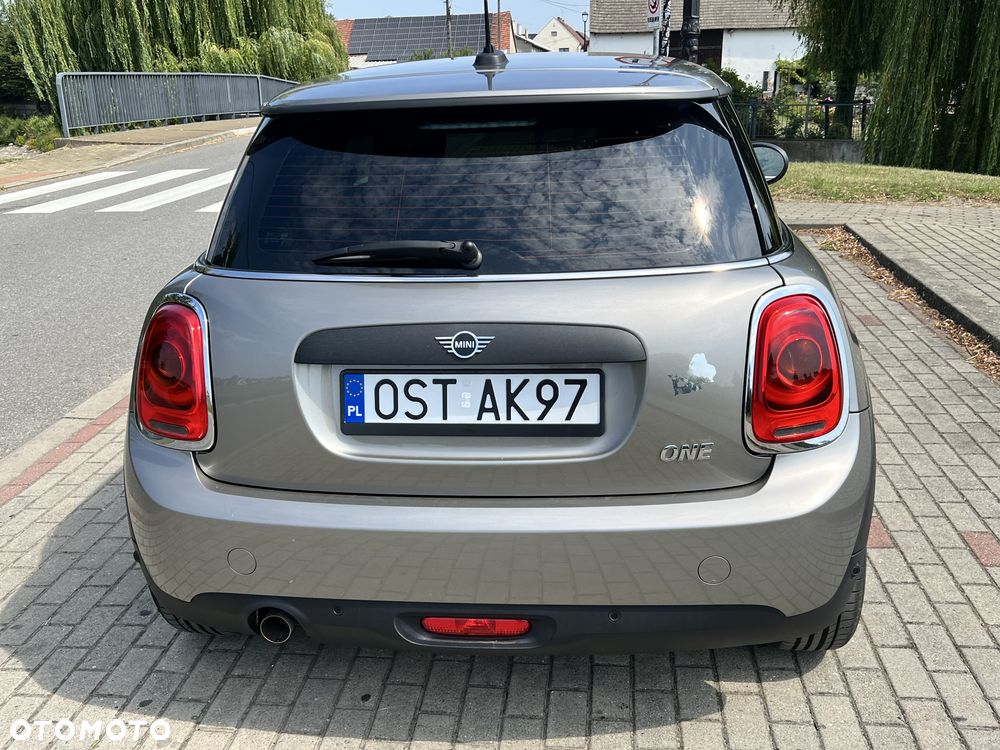 MINI ONE - 8