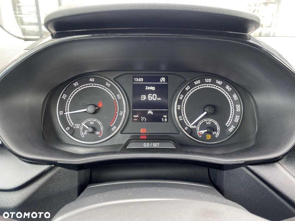 Skoda Fabia - 12