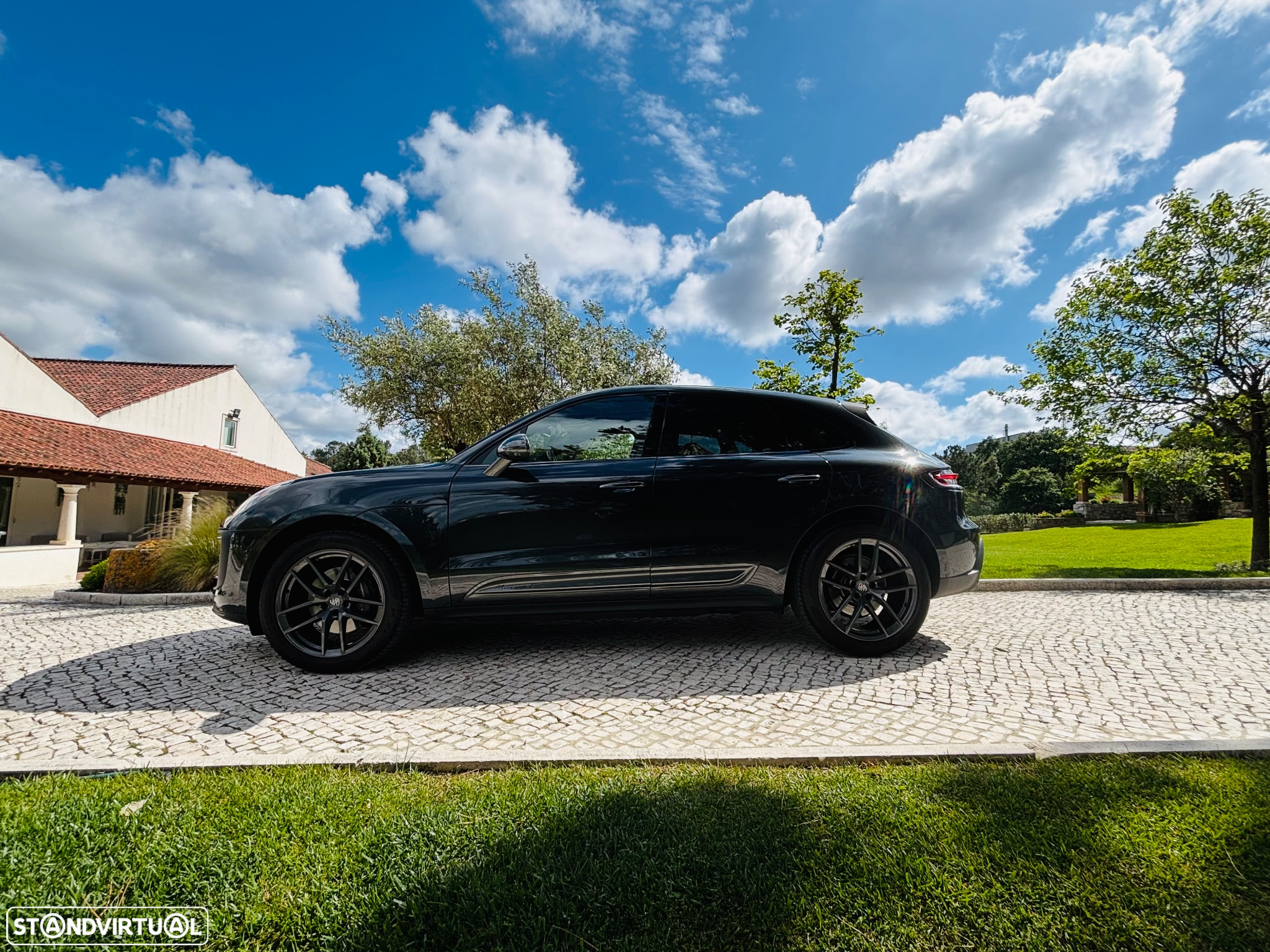 Porsche Macan T - 44