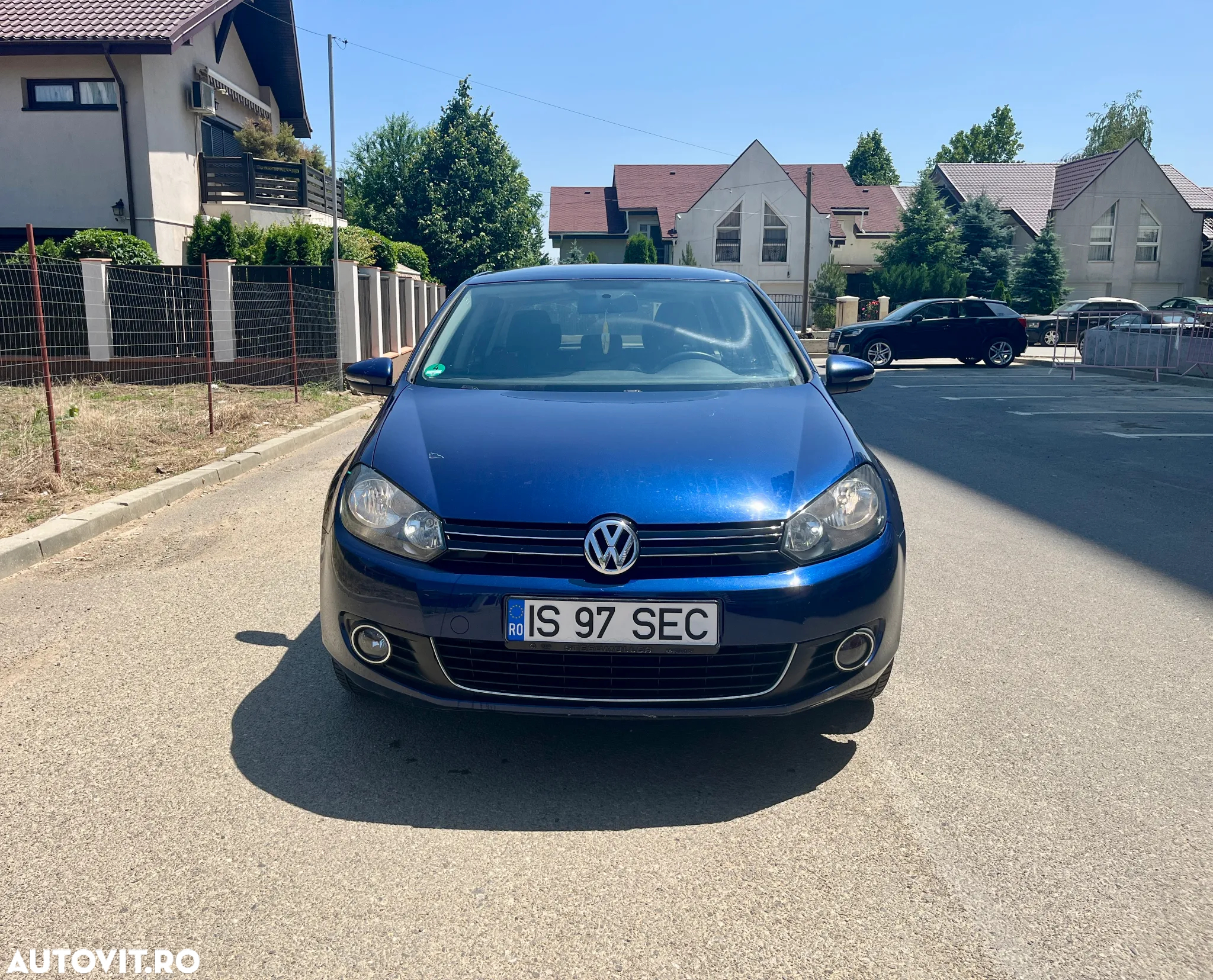 Volkswagen Golf - 9