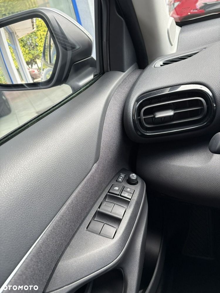 Toyota Yaris Cross - 24