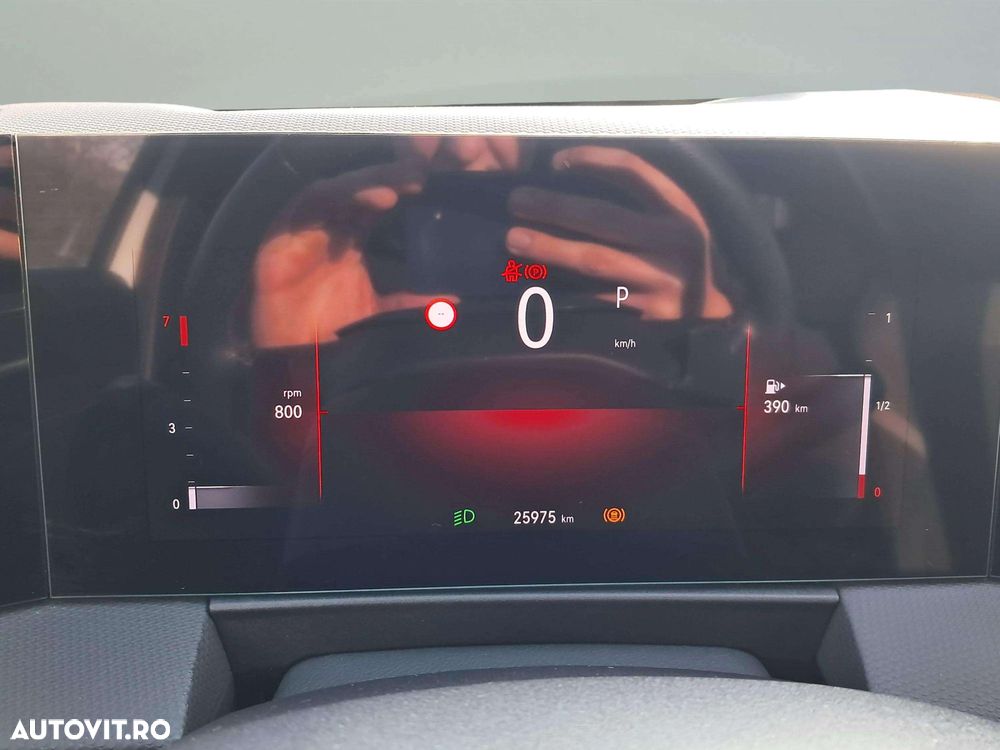 Opel Astra 1.2L Turbo Start/Stop AT8 GS - 17