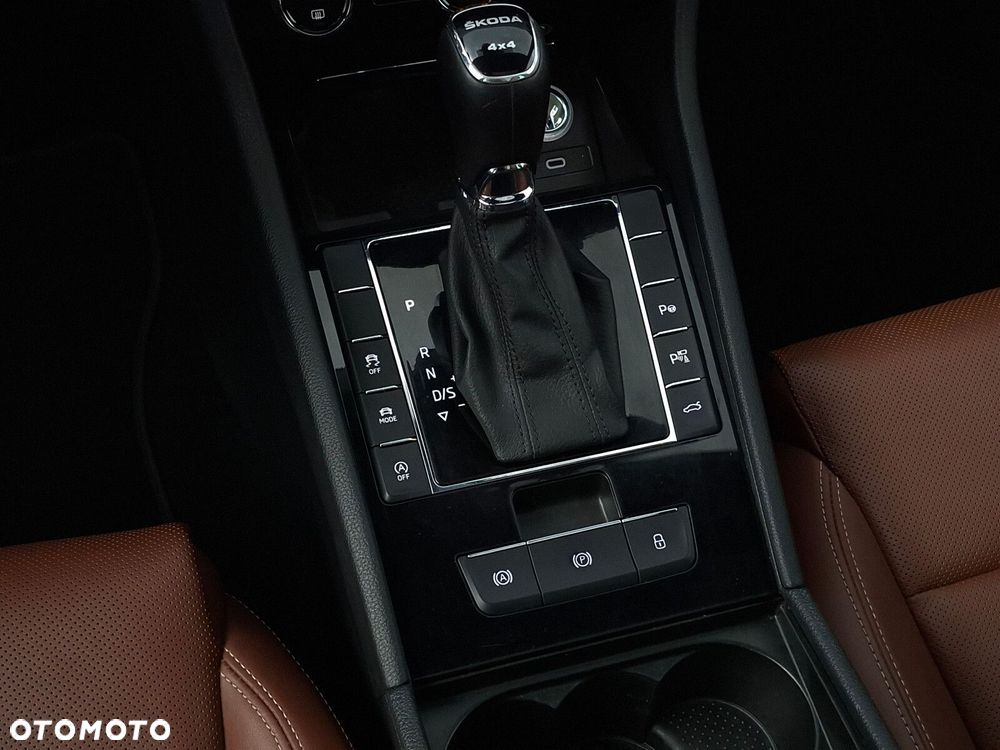 Skoda Superb - 24