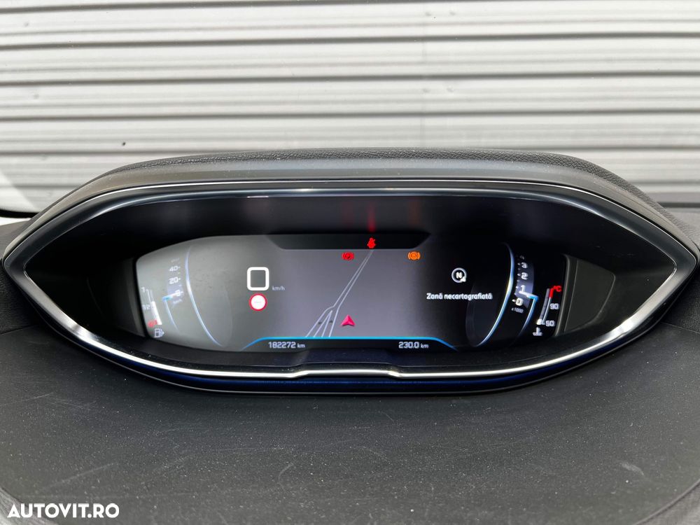 Peugeot 3008 BlueHDi 130 Stop & Start Crossway - 23