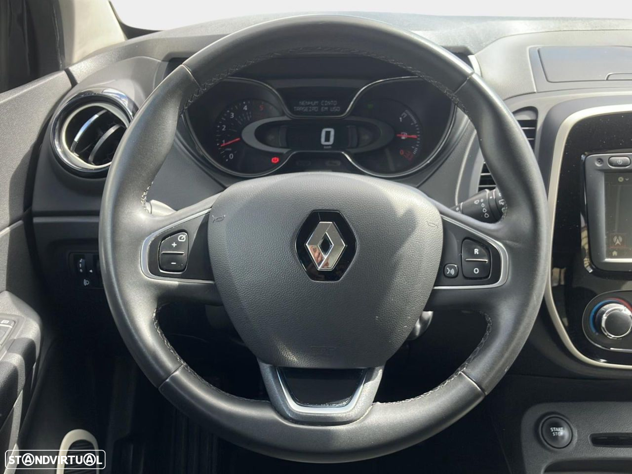 Renault Captur 1.5 dCi Exclusive - 10