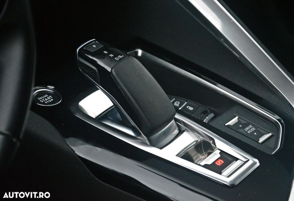 Peugeot 3008 Hybrid 225 e-EAT8 Allure - 27