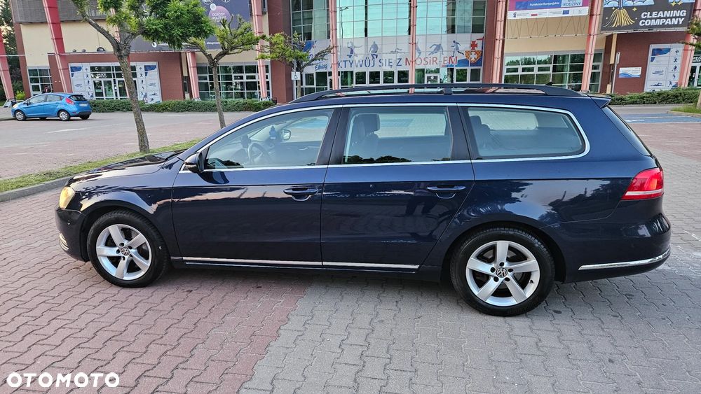 Volkswagen Passat 2.0 TDI DPF Comfortline DSG - 39