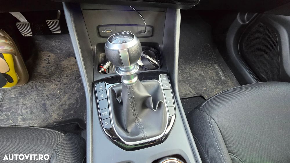 Hyundai Tucson 1.6 l 150 CP 2WD 6MT Style+ - 10