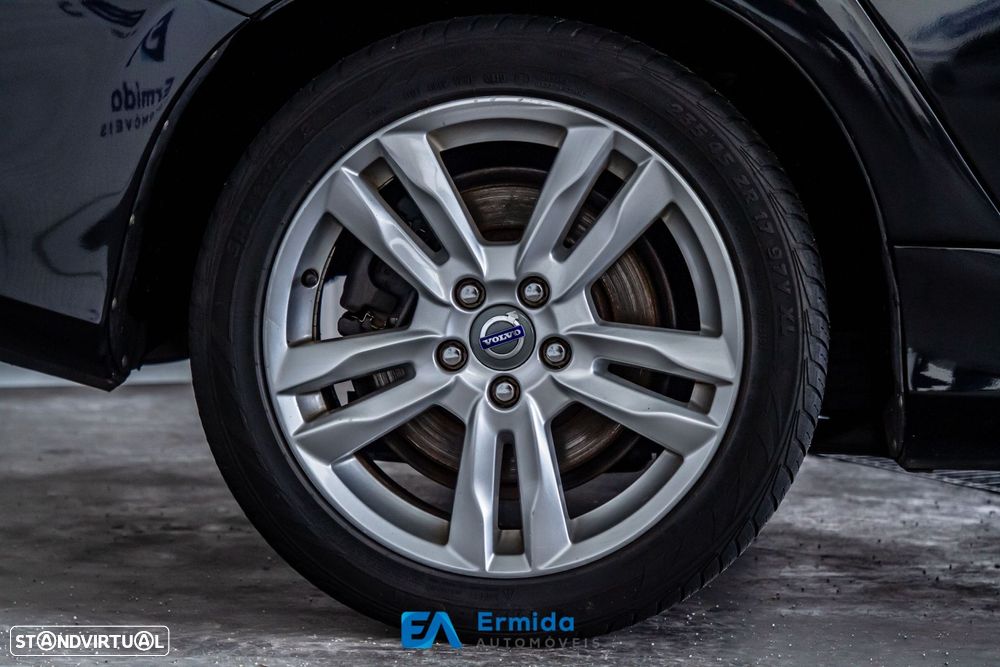 Volvo V60 2.0 D3 Momentum - 16