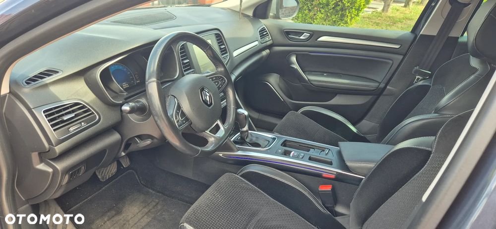 Renault Megane ENERGY TCe 130 EDC GT LINE - 13
