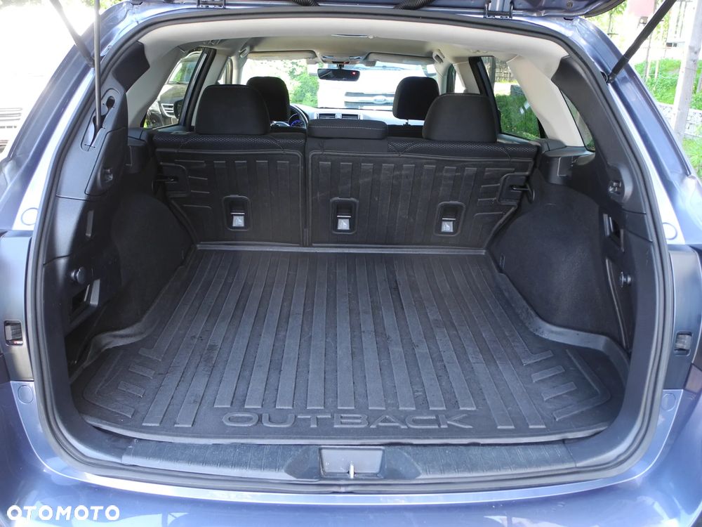 Subaru Outback - 19