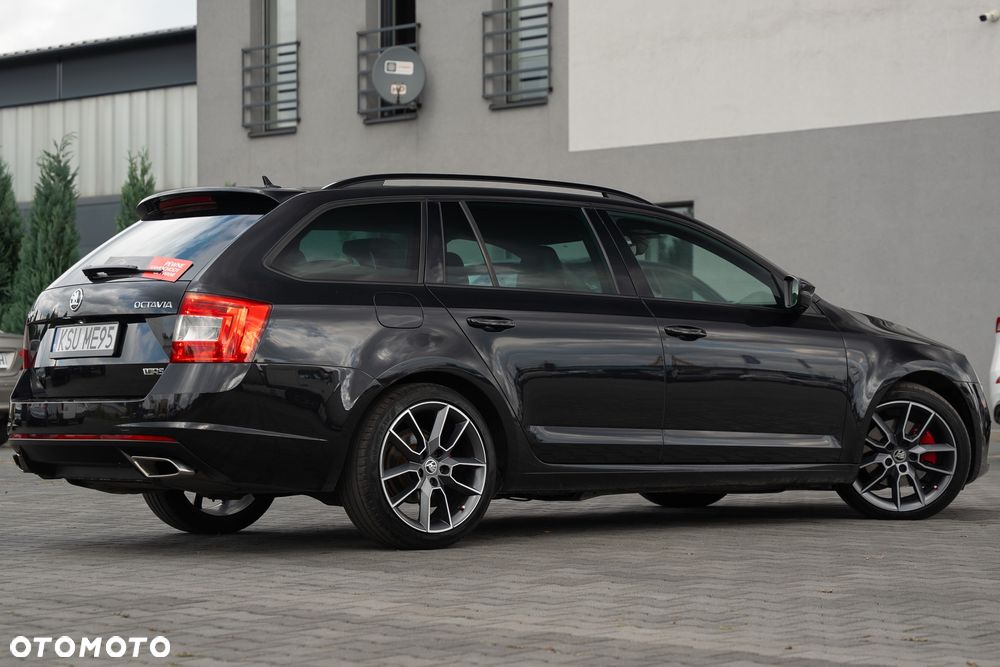 Skoda Octavia 2.0 TDI (Green tec) DSG RS - 13