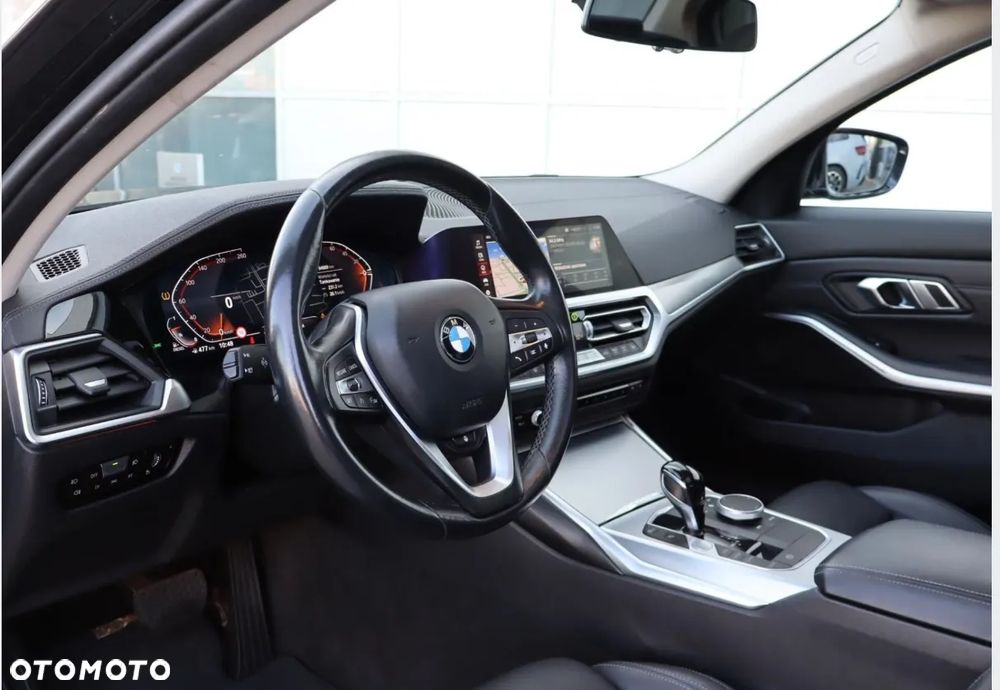 BMW Seria 3 320d Luxury Line - 7