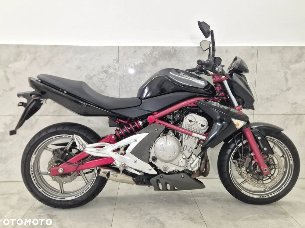 Kawasaki ER - 2
