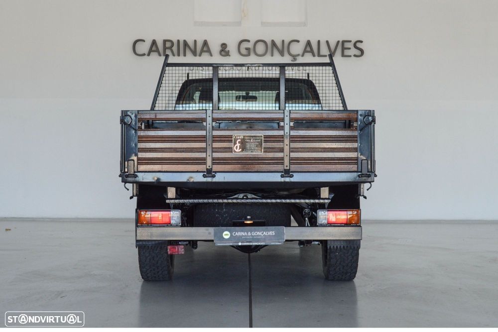 Toyota Hilux 2.4 D-4D 4WD CD CM - 17