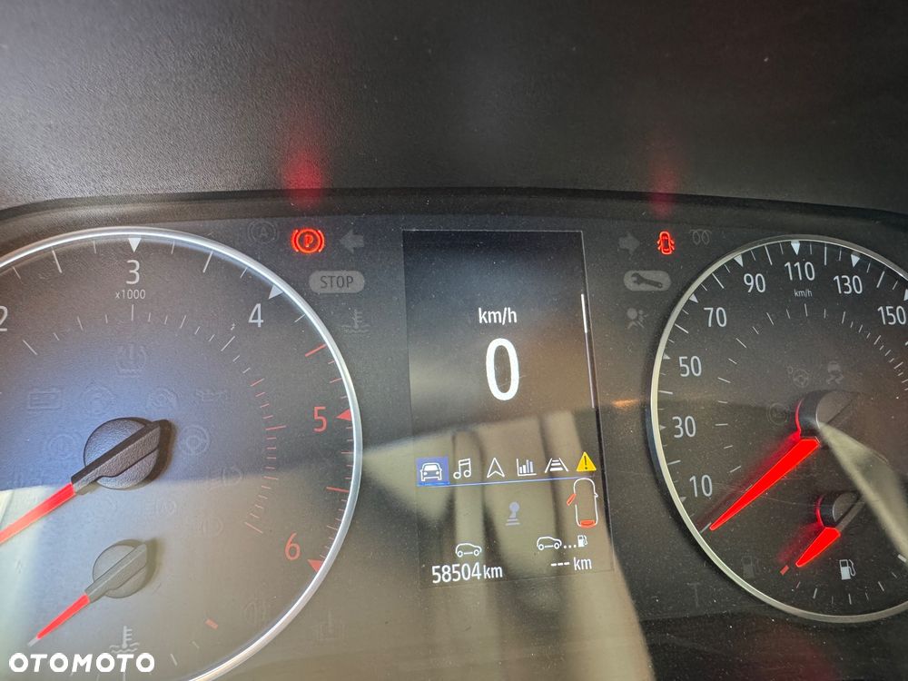 Renault Clio BLUE dCi 100 EVOLUTION - 9