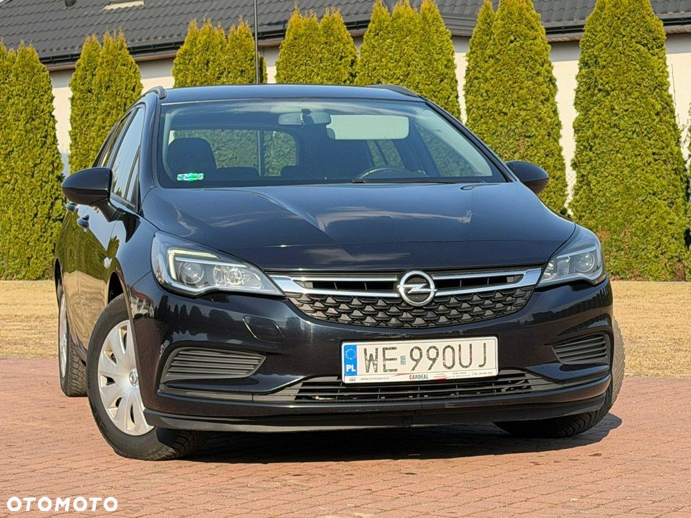 Opel Astra 1.6 CDTI Enjoy - 26