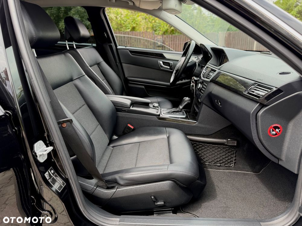Mercedes-Benz Klasa E 200 CGI BlueEFFICIENCY Automatik Avantgarde - 19