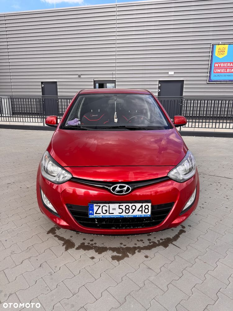 Hyundai i20 - 2
