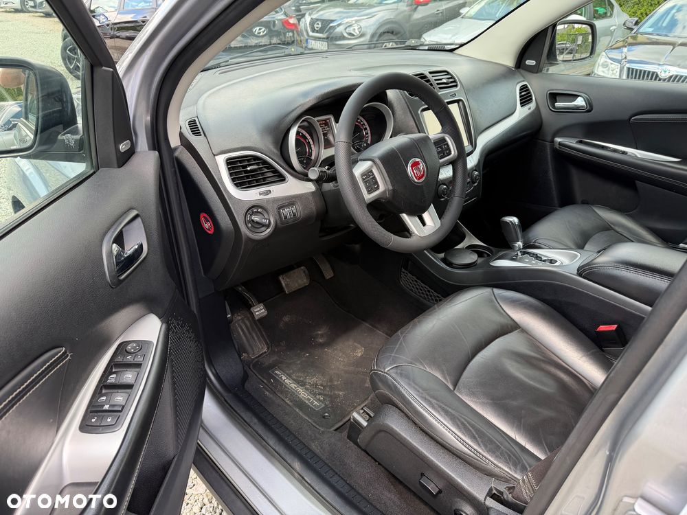 Fiat Freemont 2.0 Multijet 16V DPF Automatik Allrad Lounge - 22