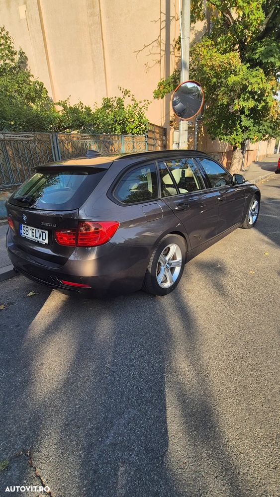BMW Seria 3 320d Touring xDrive Aut. Sport Line - 4