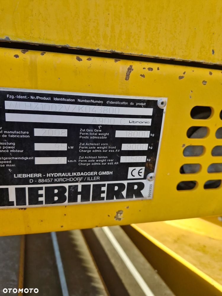 Liebherr 900 - 7