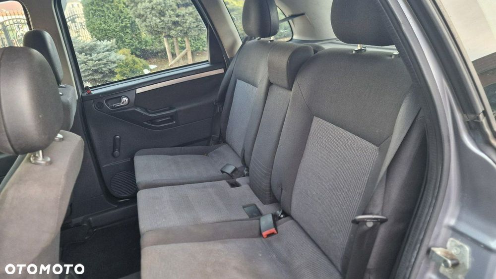 Opel Meriva - 8