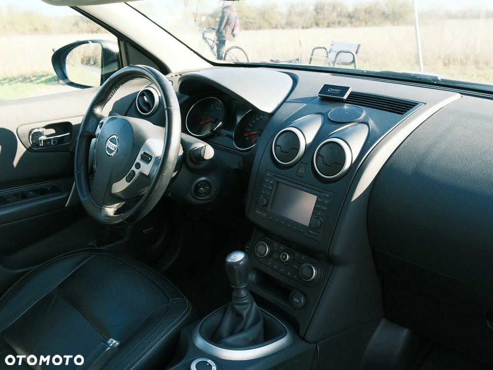 Nissan Qashqai 2.0 dCi 4x4 Tekna EU5 - 10