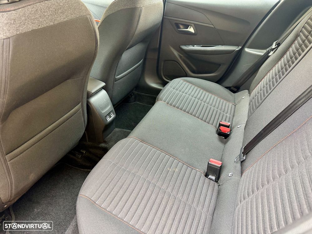 Peugeot e-208 50 kWh Active Pack - 14