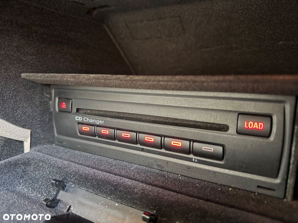 Audi A6 Avant - 16