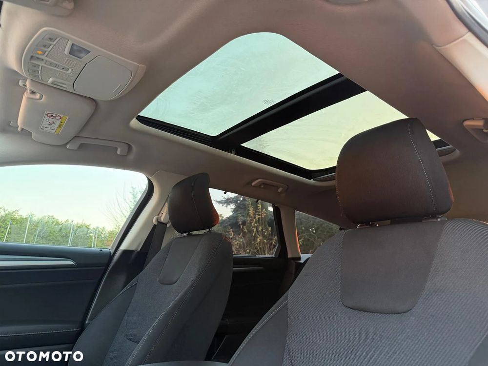 Ford Mondeo 2.0 TDCi Ambiente - 31