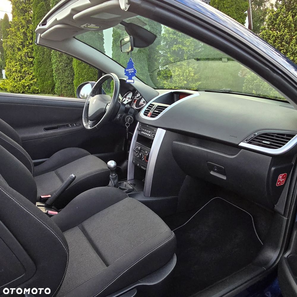 Peugeot 207 CC 120 VTi Platinum - 31