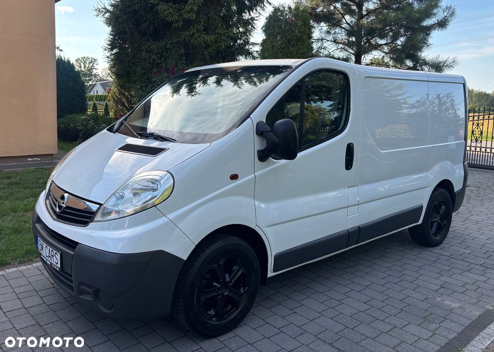 Opel Vivaro - 9