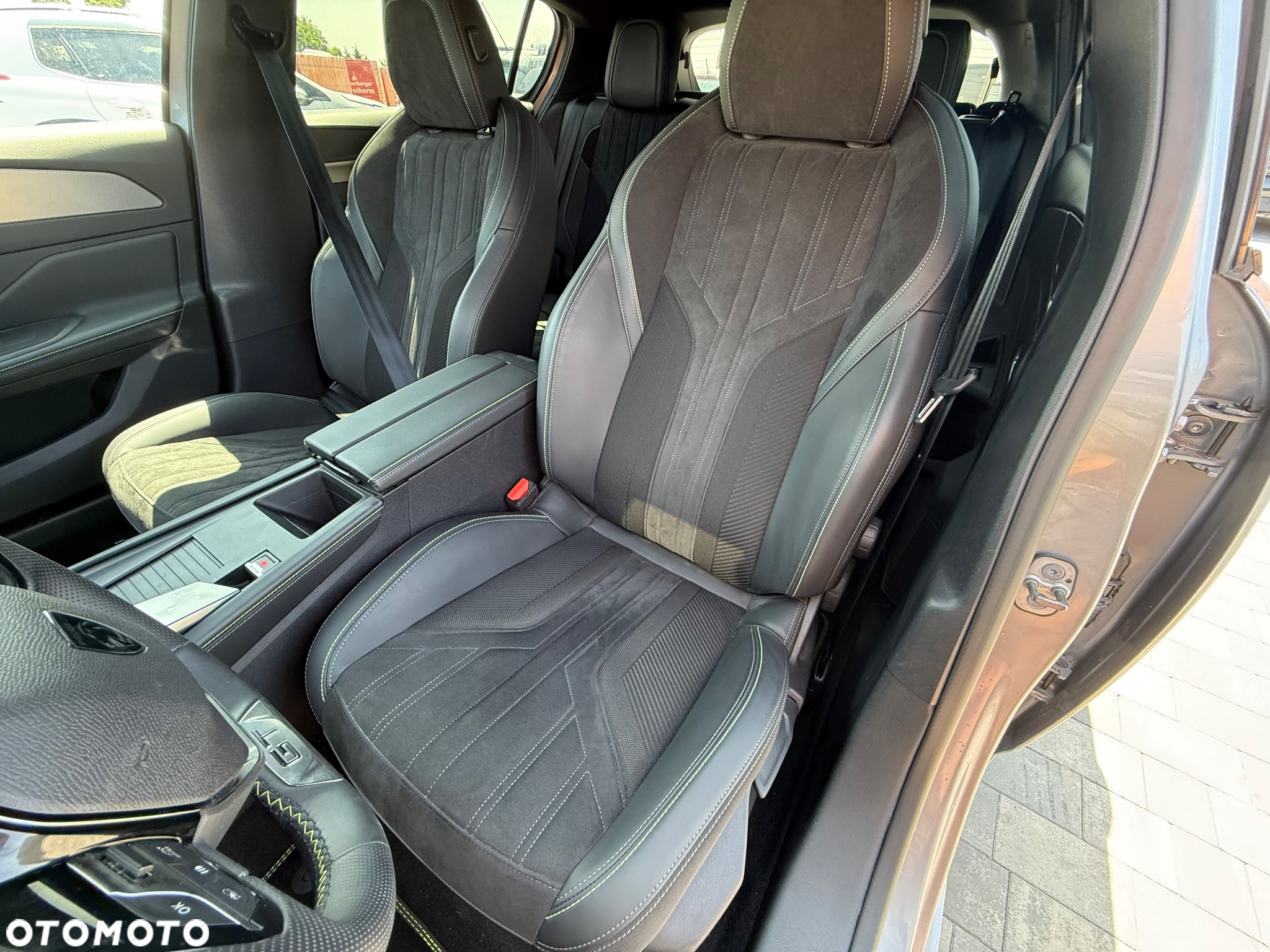 Peugeot 308 PureTech 130 EAT8 GT - 8