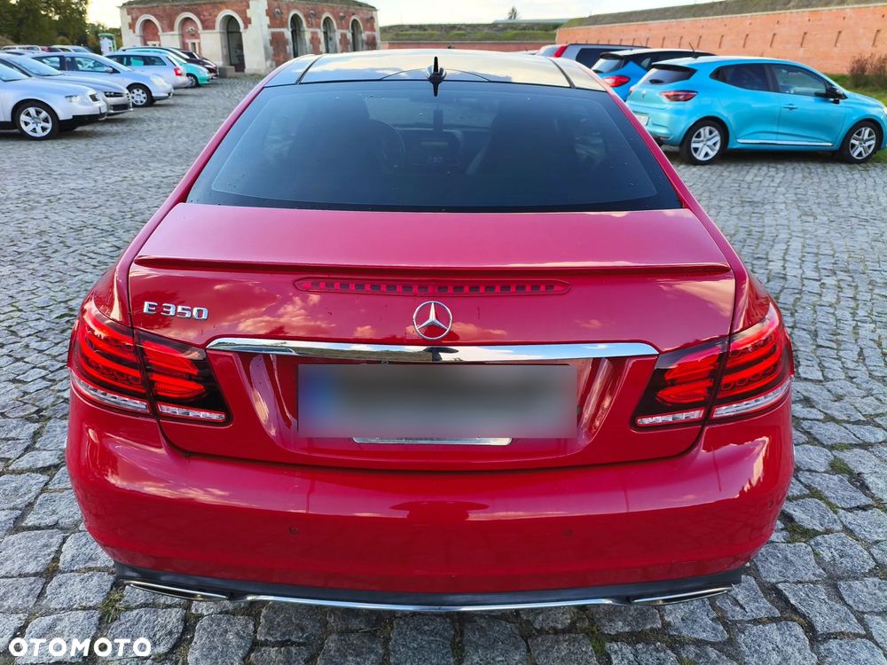 Mercedes-Benz Klasa E 350 Coupe 7G-TRONIC - 4