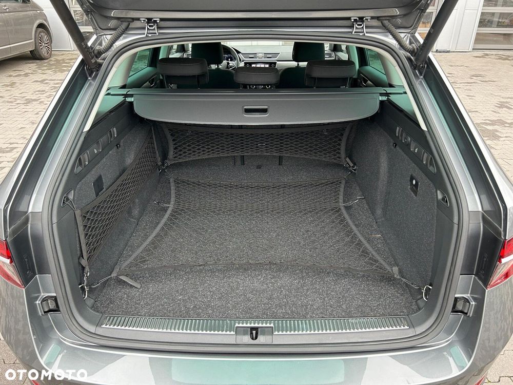 Skoda Superb 1.4 TSI Plug-In Hybrid Style DSG - 12