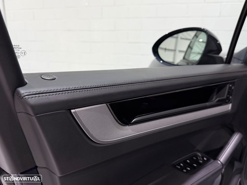 Porsche Cayenne E-Hybrid - 23