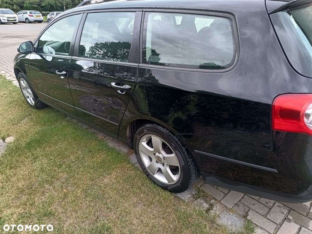 Volkswagen Passat - 3