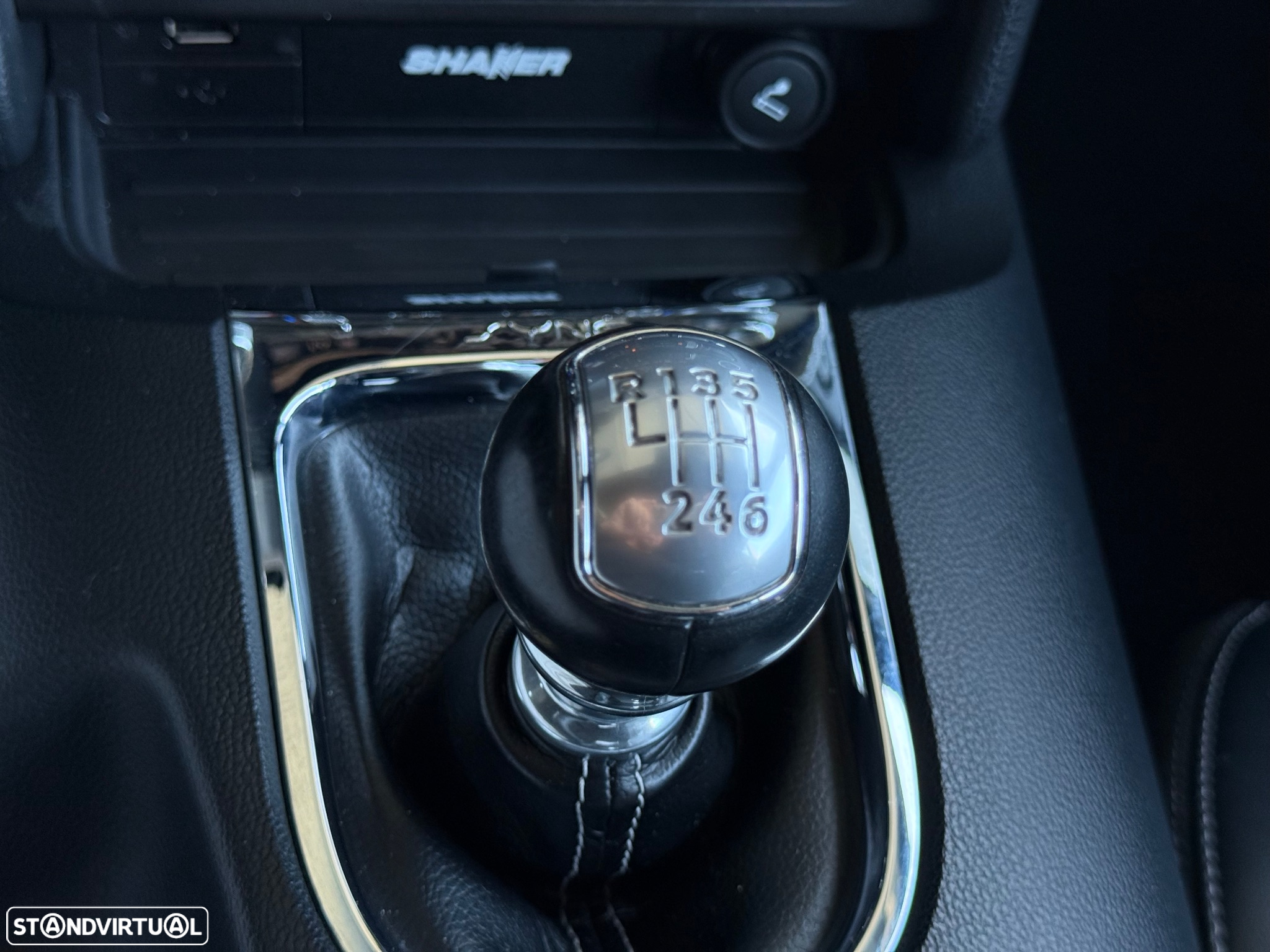 Ford Mustang 2.3 Eco Boost - 26