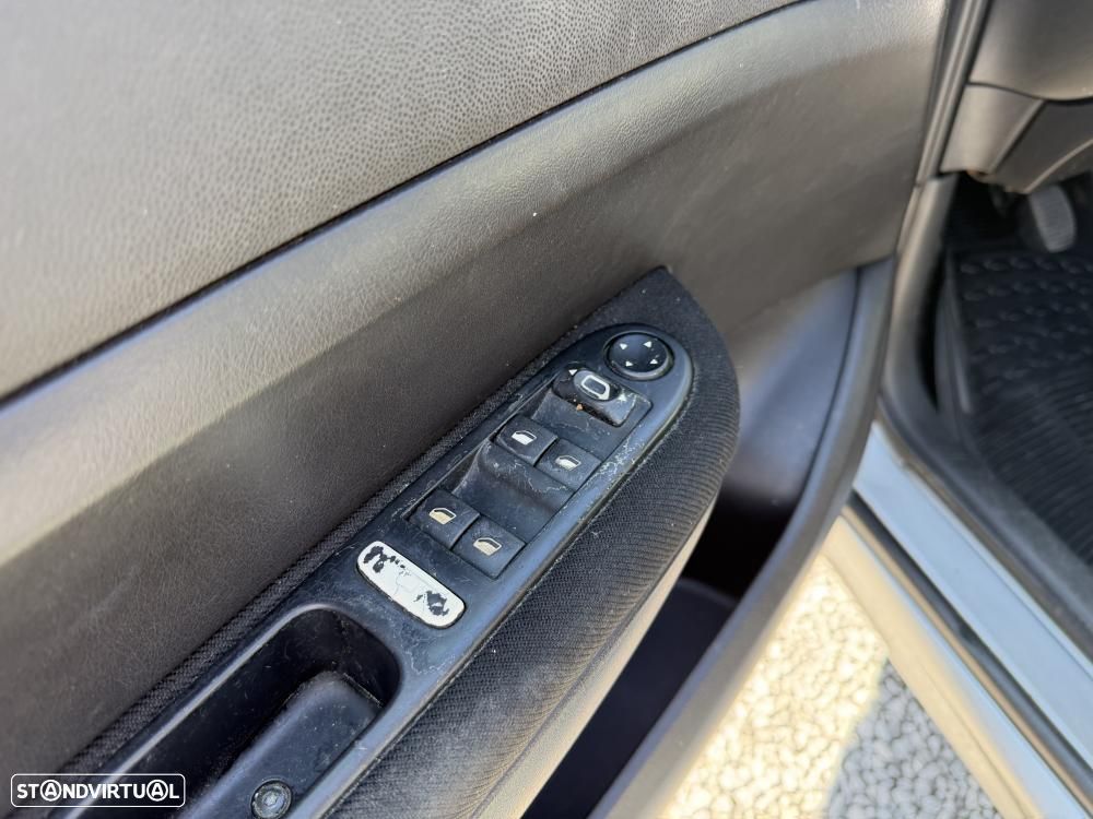 Peugeot 307 Break 1.4 HDi XS Premium - 12