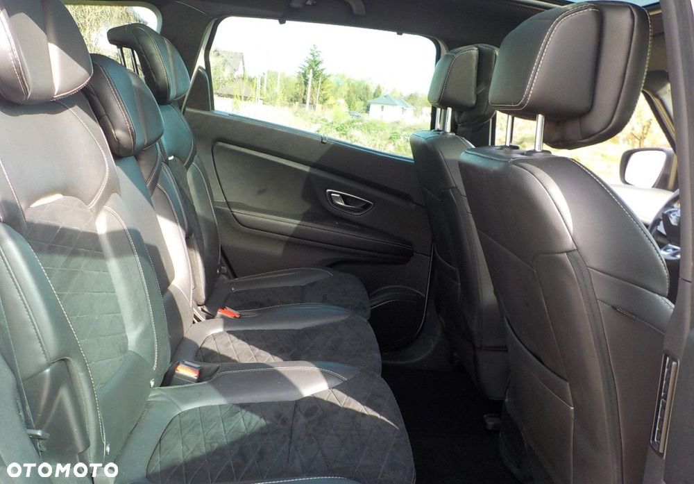 Renault Grand Scenic - 18