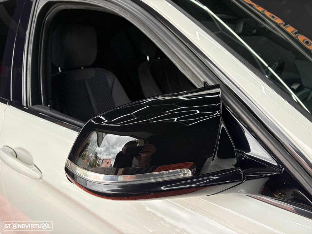 BMW 320 d Auto Pack M - 53