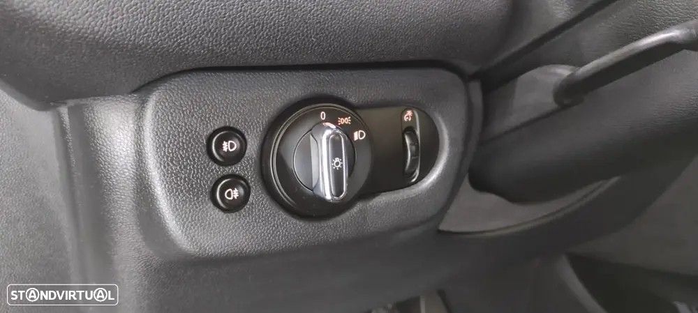 MINI Clubman Cooper D - 33