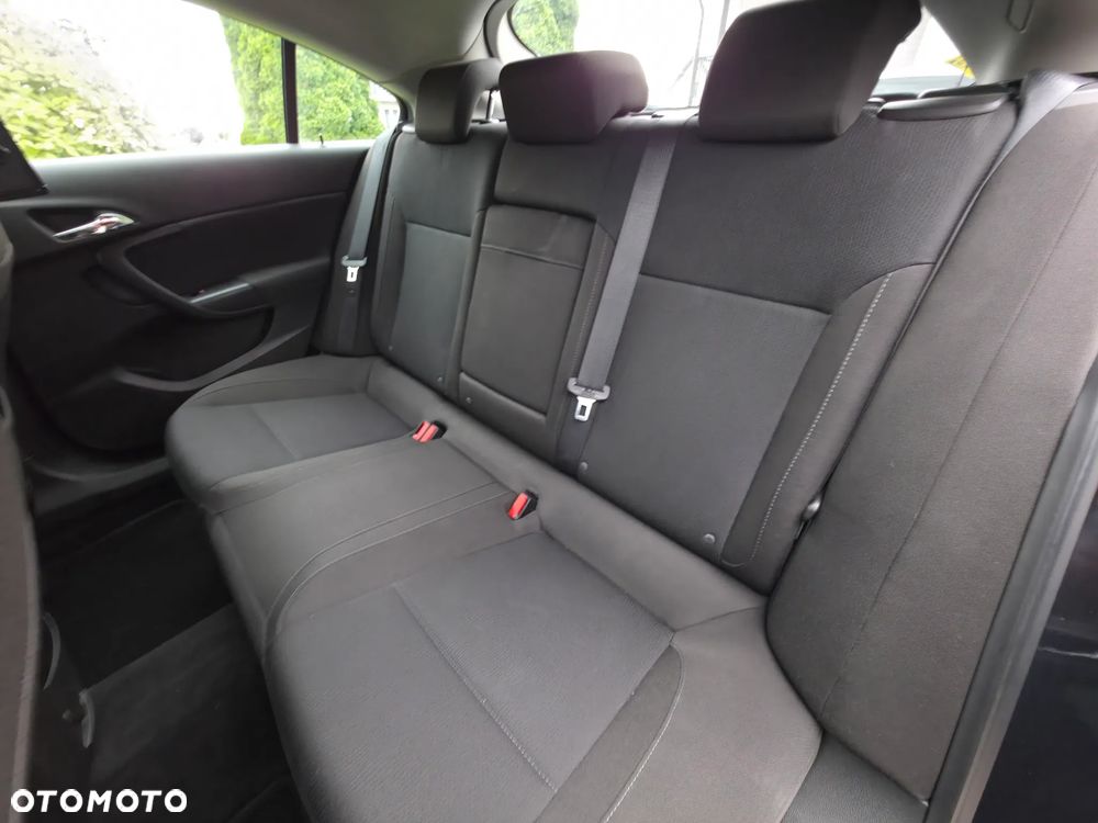 Opel Insignia 1.8 Cosmo - 20